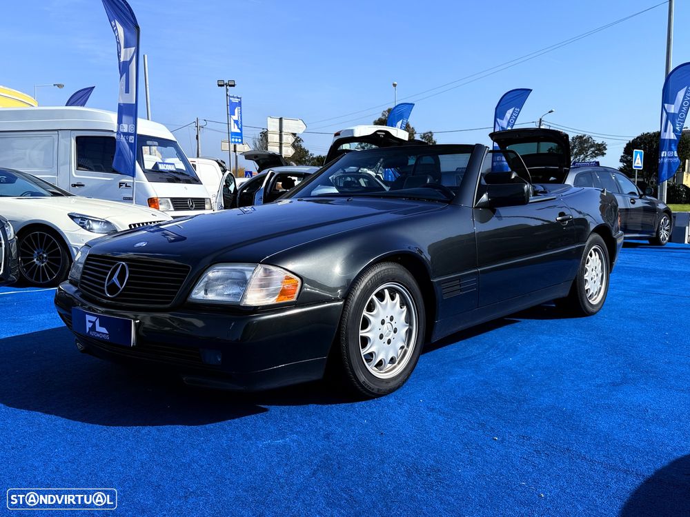 Mercedes-Benz SL 300 - 1
