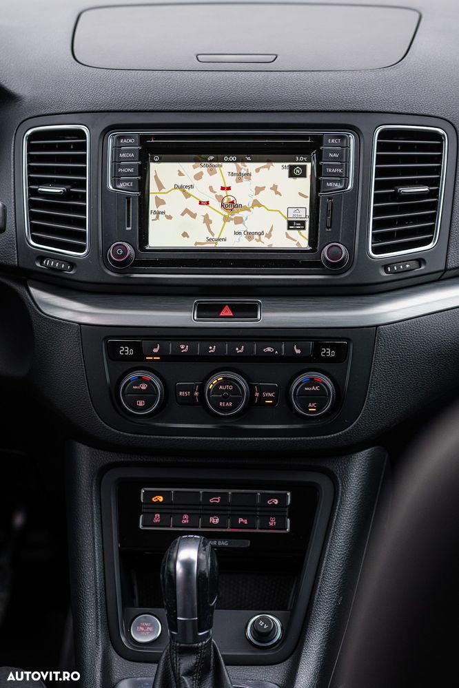 Volkswagen Sharan 2.0 TDI DSG (BlueMotion Technology) Comfortline - 8