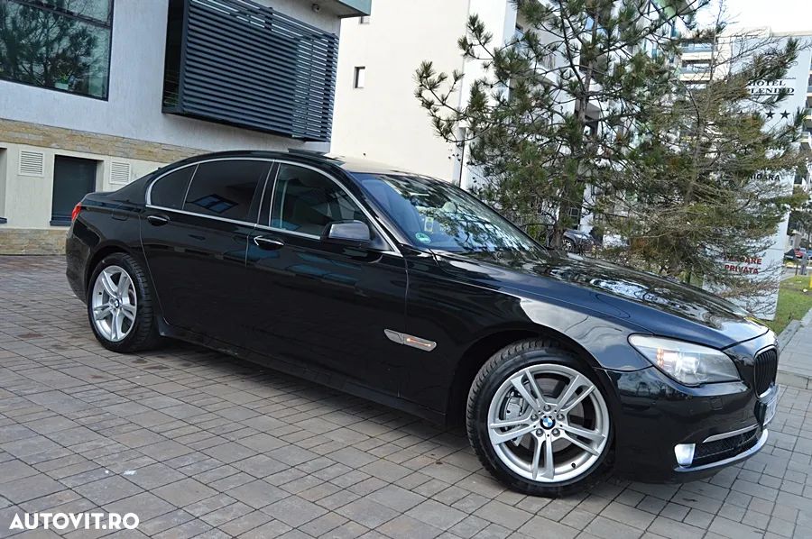 BMW Seria 7 730d - 21
