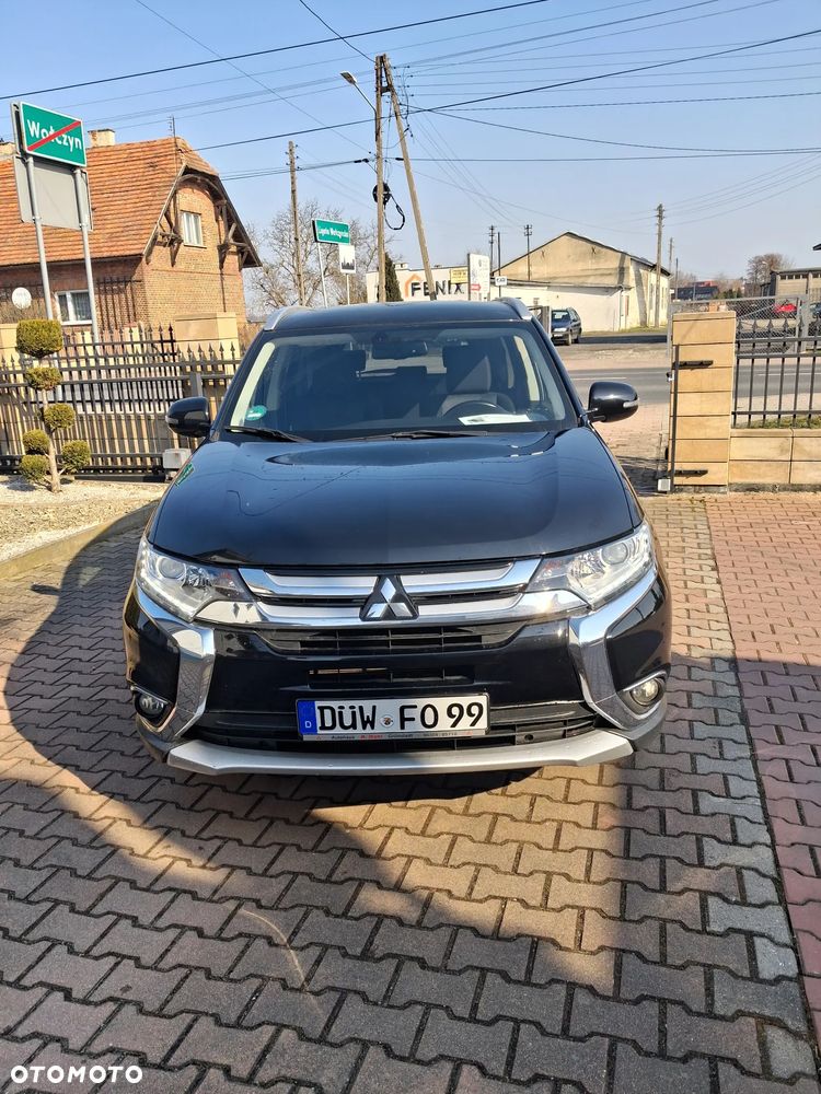 Mitsubishi Outlander - 5