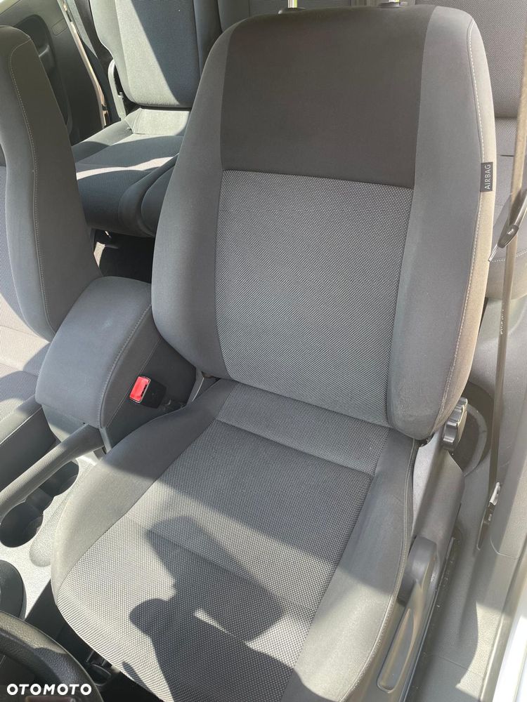 Volkswagen Caddy - 7