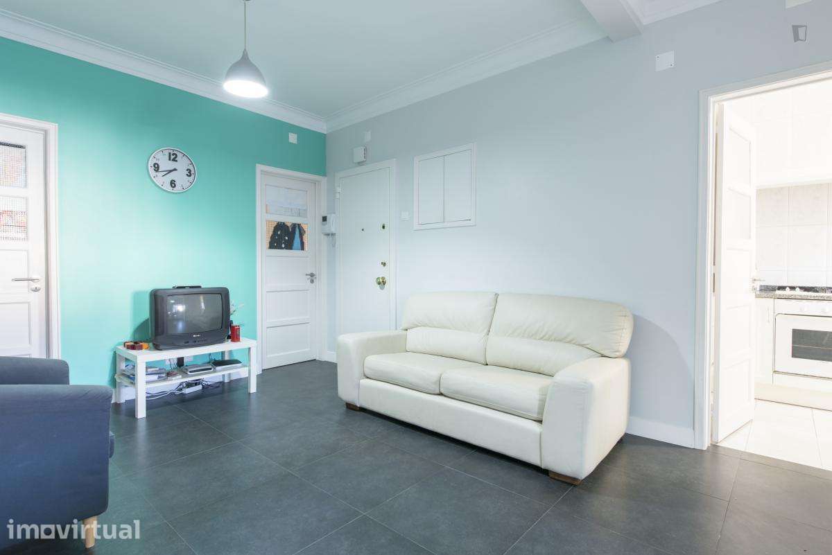 Quarto - localizado em Alvalade Lisbon - Grande imagem: 3/18