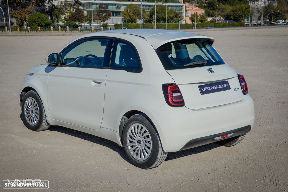Fiat 500e Action - 6