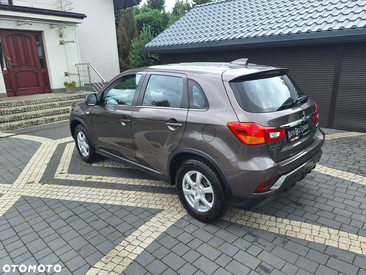 Mitsubishi ASX - 4