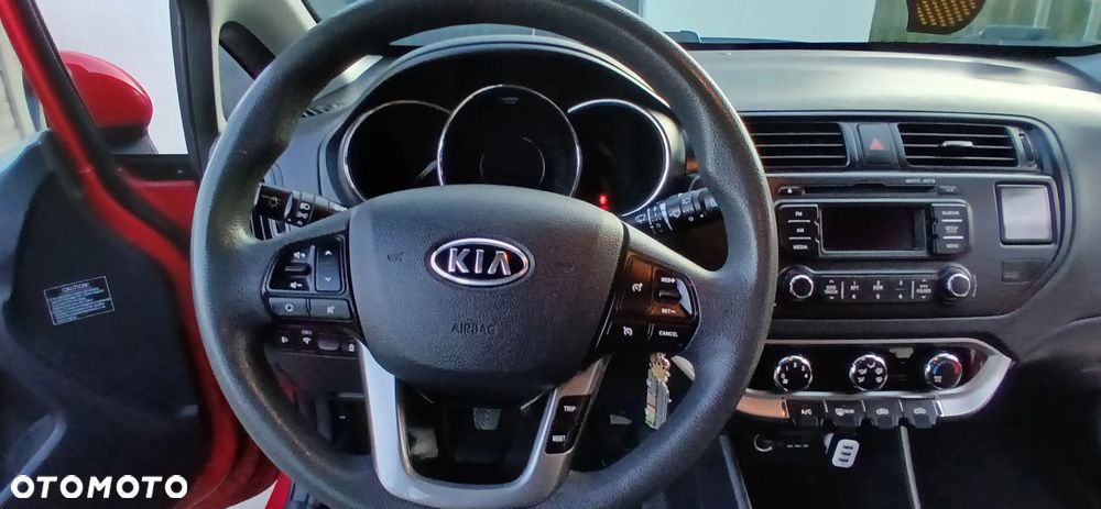 Kia Rio 1.4 crdi L - 24