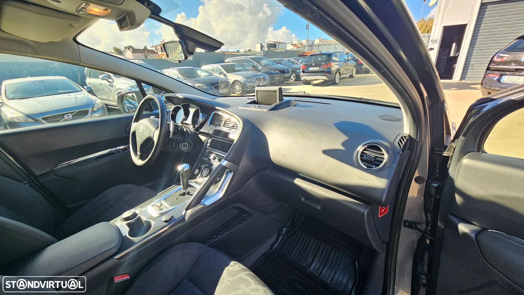 Peugeot 3008 1.6 HDi Executive CMP6 - 31