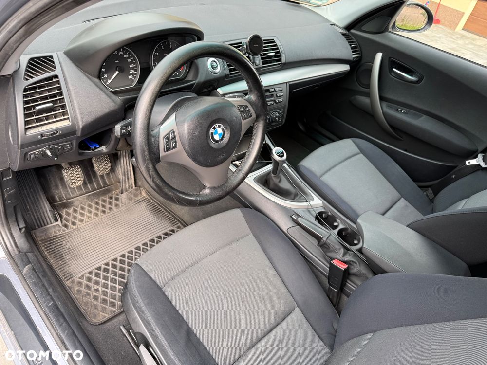 BMW Seria 1 - 16