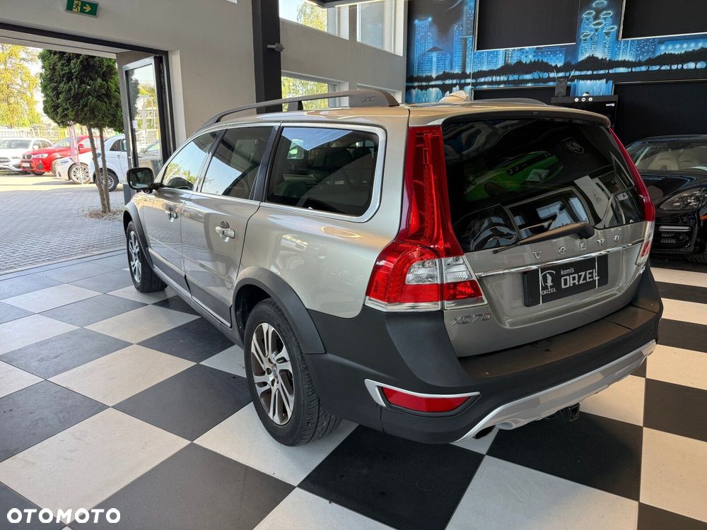 Volvo XC 70 - 7