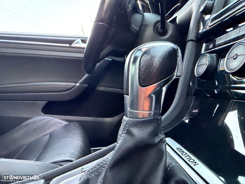 VW Golf R 4Motion BlueMotion DSG - 11