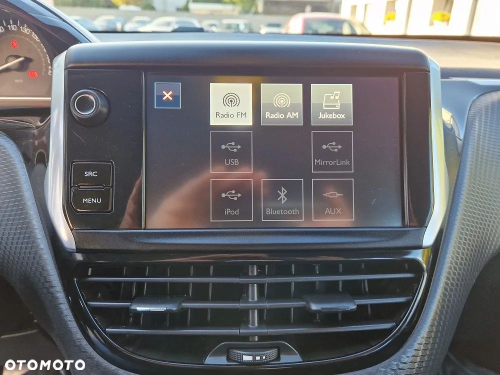 Peugeot 2008 1.2 Pure Tech GPF Allure S&S - 25