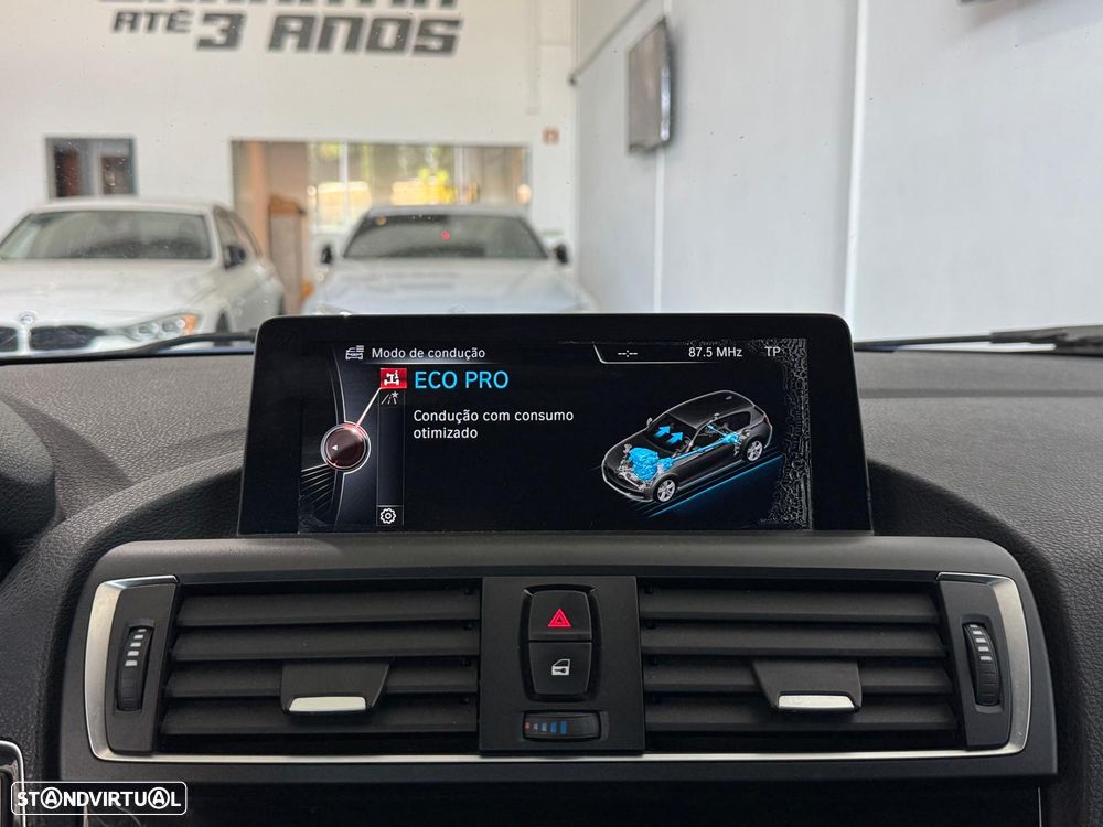 BMW 120 d Pack M - 33