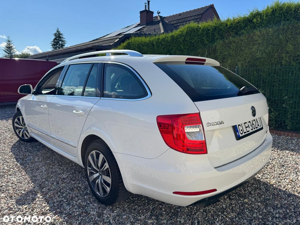 Skoda Superb 1.6 TDI Elegance Greenline - 7