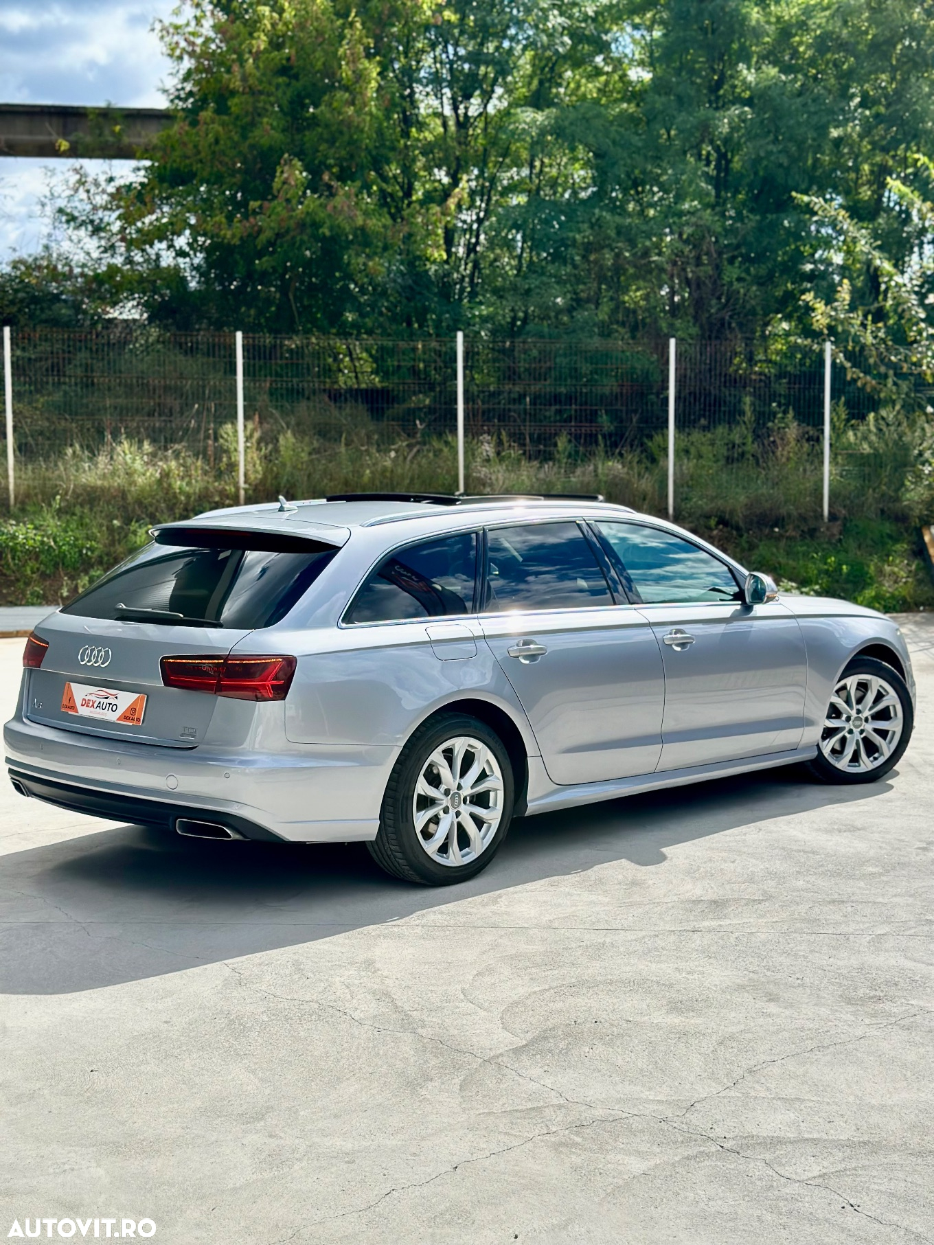 Audi A6 Avant 2.0 TDI quattro S tronic - 13