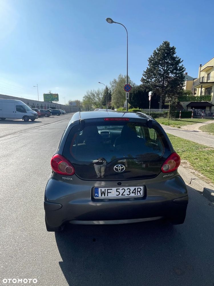 Toyota Aygo 1.0 VVT-i Luna A/C - 2