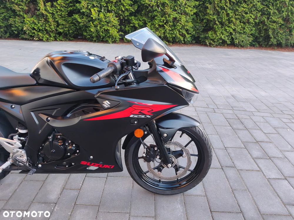 Suzuki GSX-R - 9