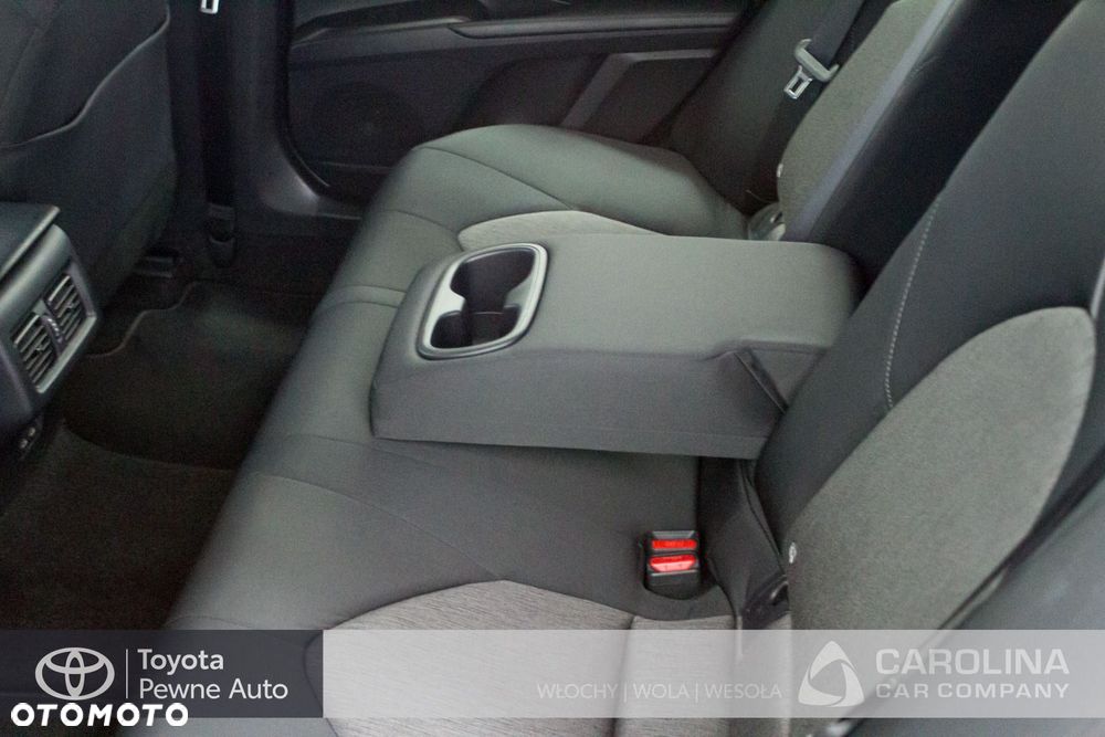 Toyota Camry 2.5 Hybrid Comfort CVT - 11