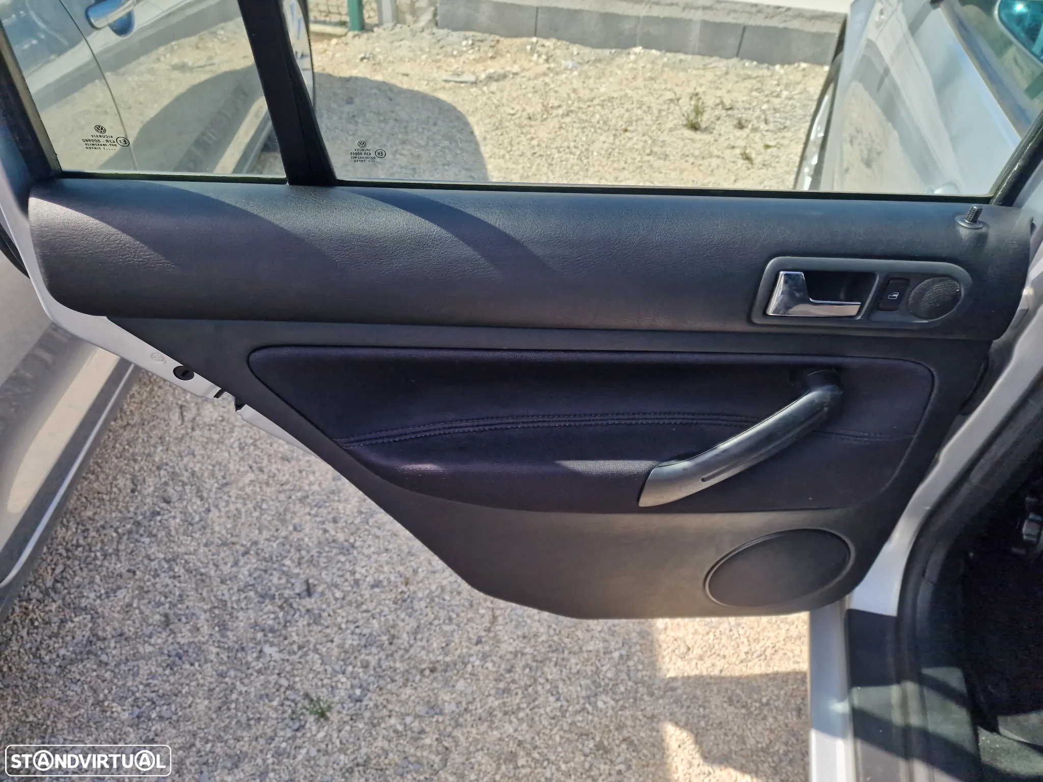 VW Golf Variant 1.9 TDi Highline Tip - 14