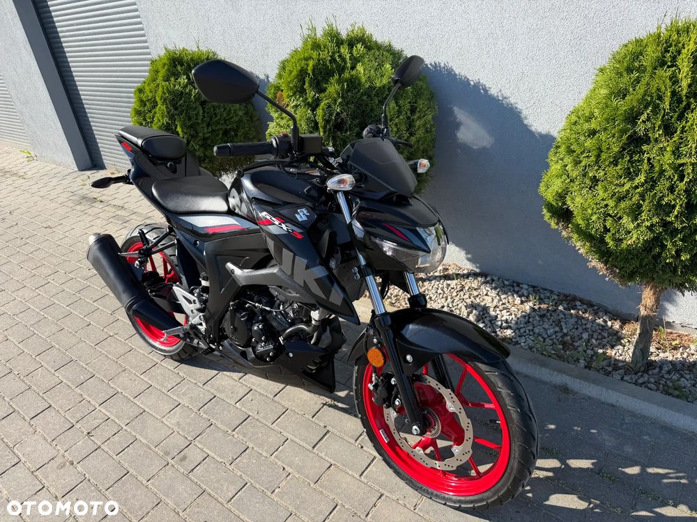 Suzuki GSX - 41