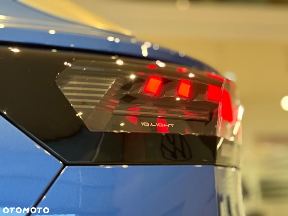 Volkswagen T-Roc 1.5 eTSI Life DSG - 9