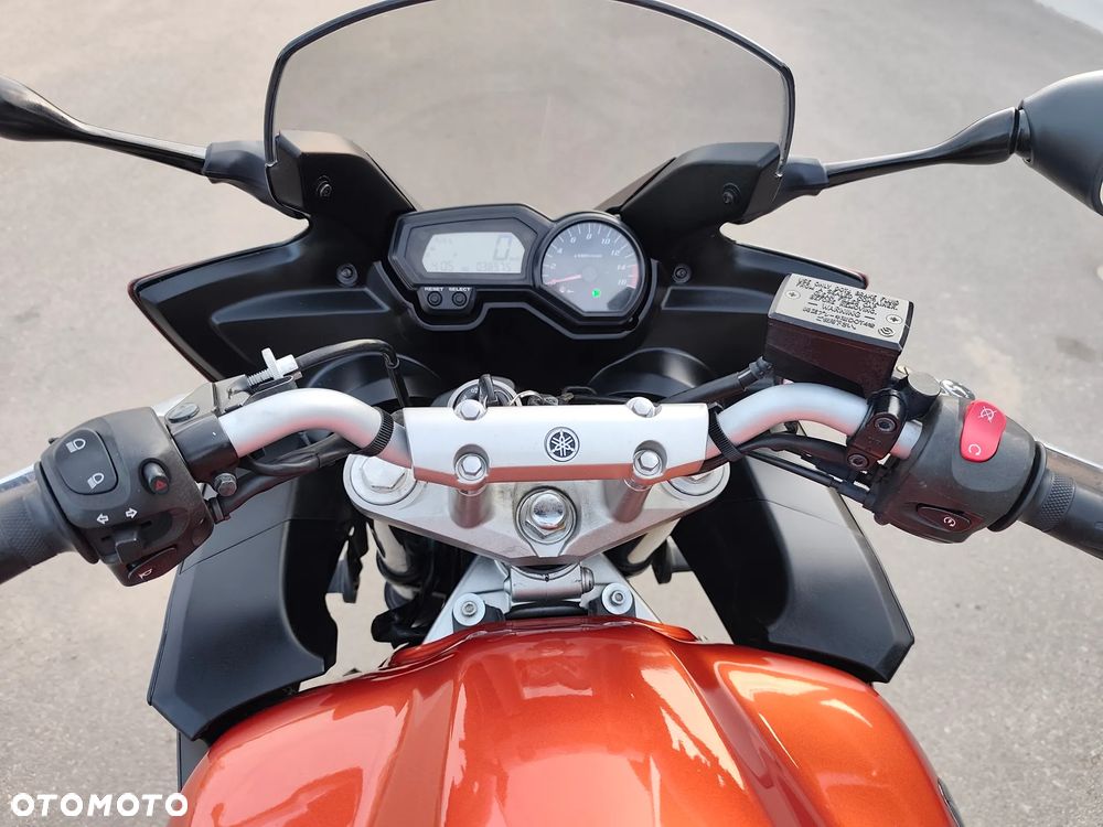 Yamaha FZ6 - 11