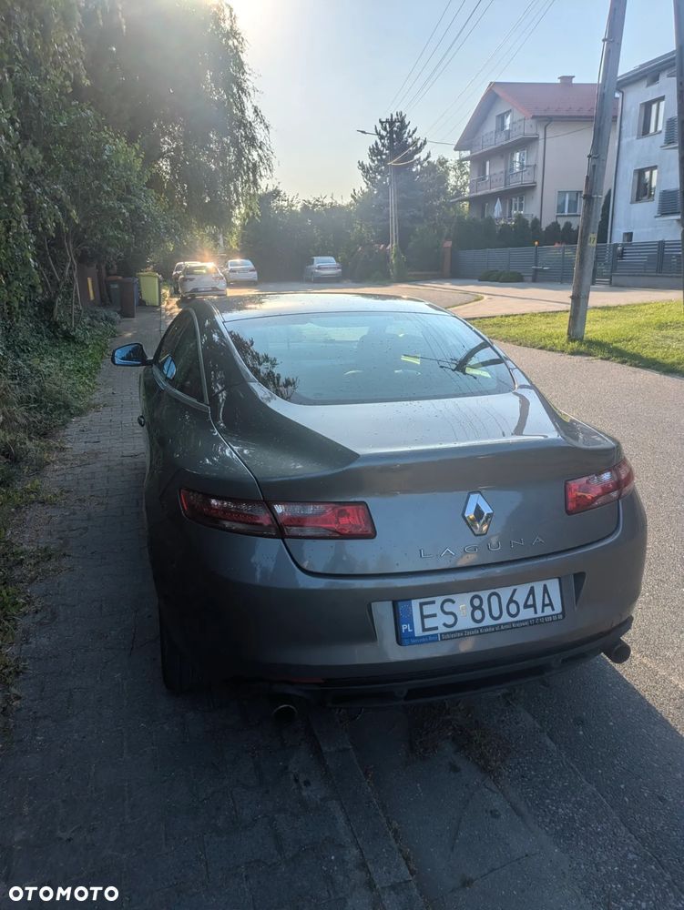 Renault Laguna - 1