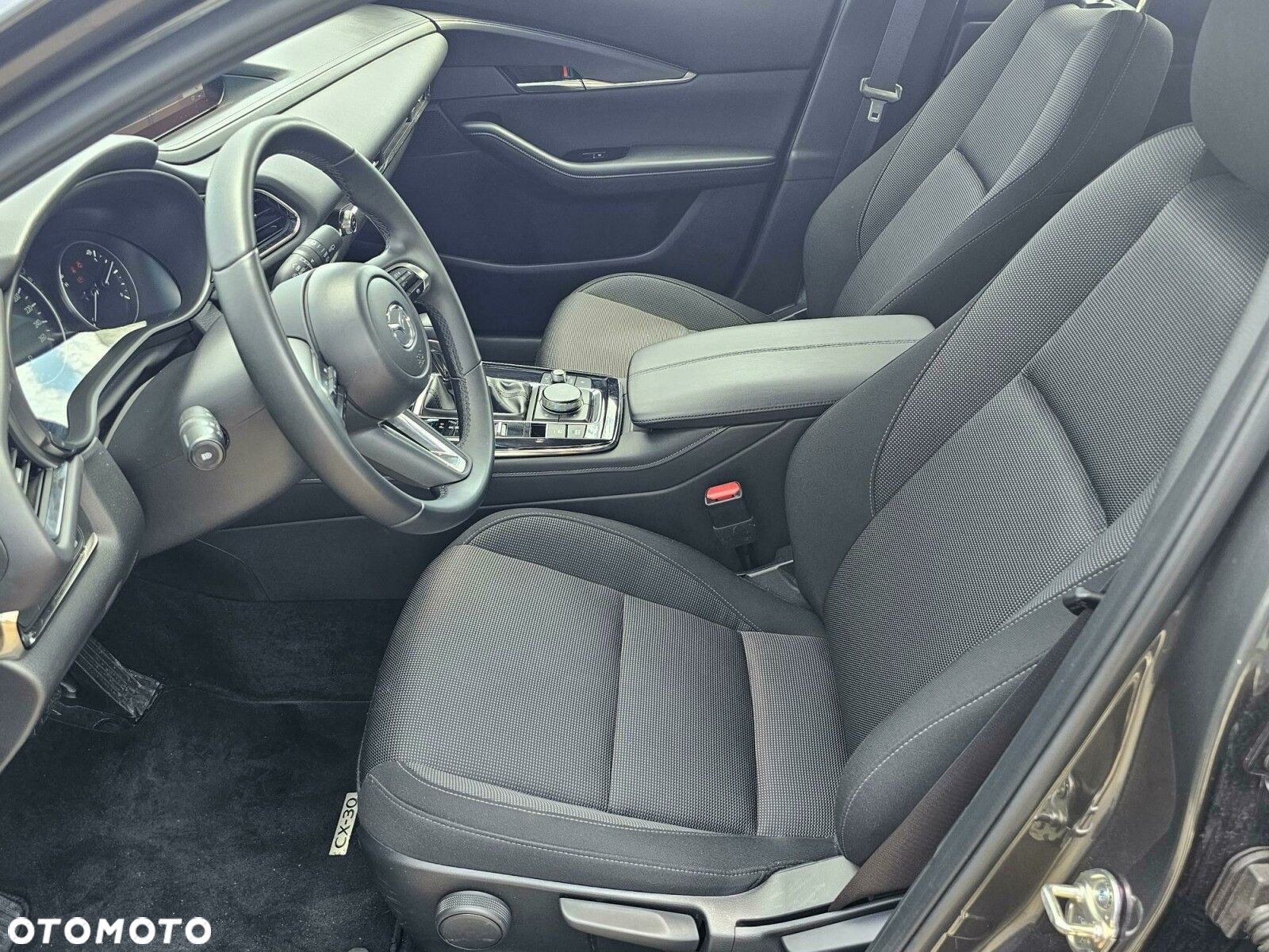 Mazda CX-30 - 13