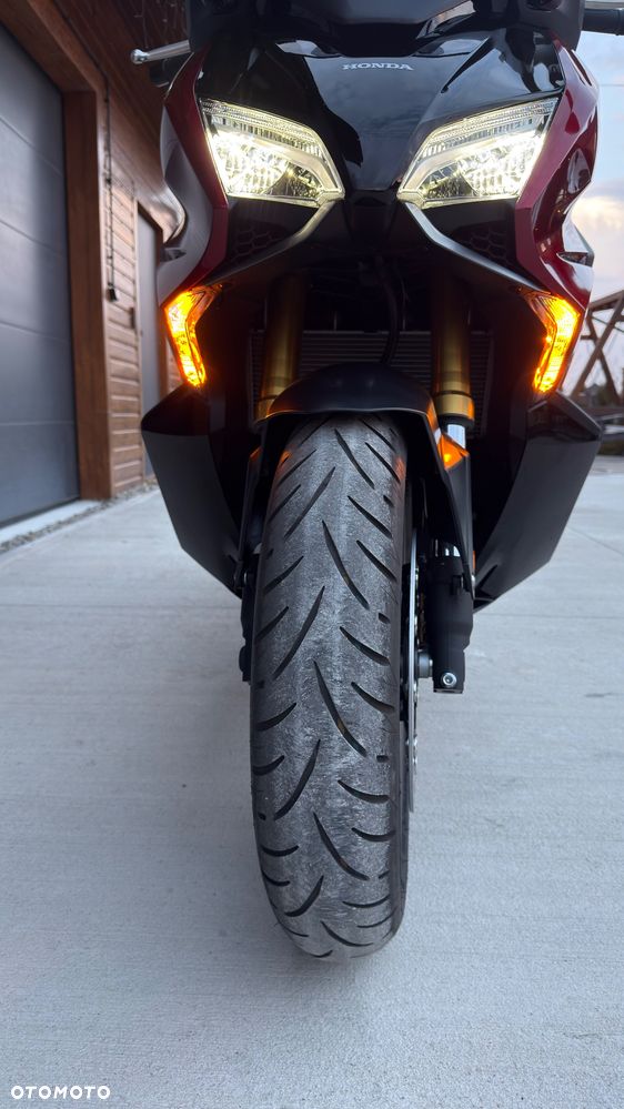 Honda NSS - 12
