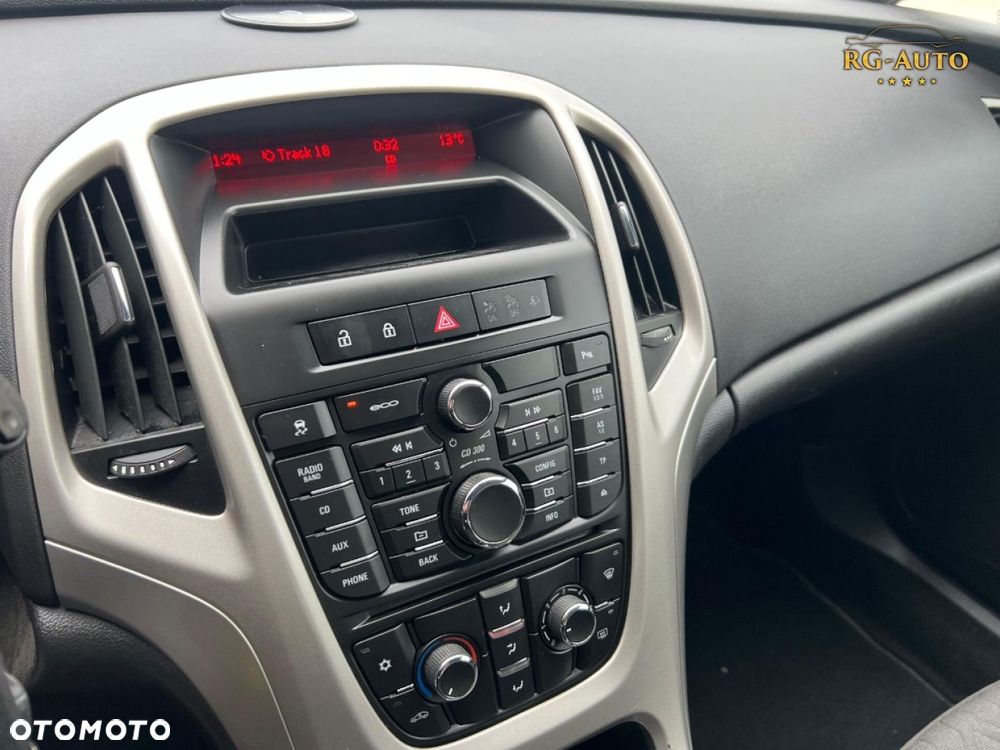 Opel Astra - 24