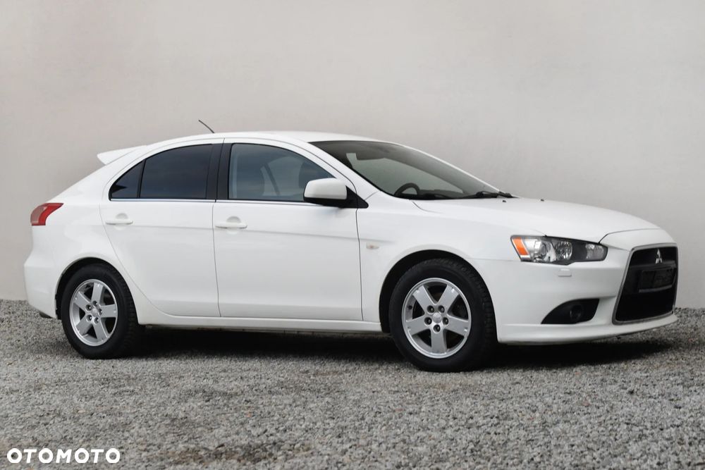 Mitsubishi Lancer 2.0 DI-D Intense - 22