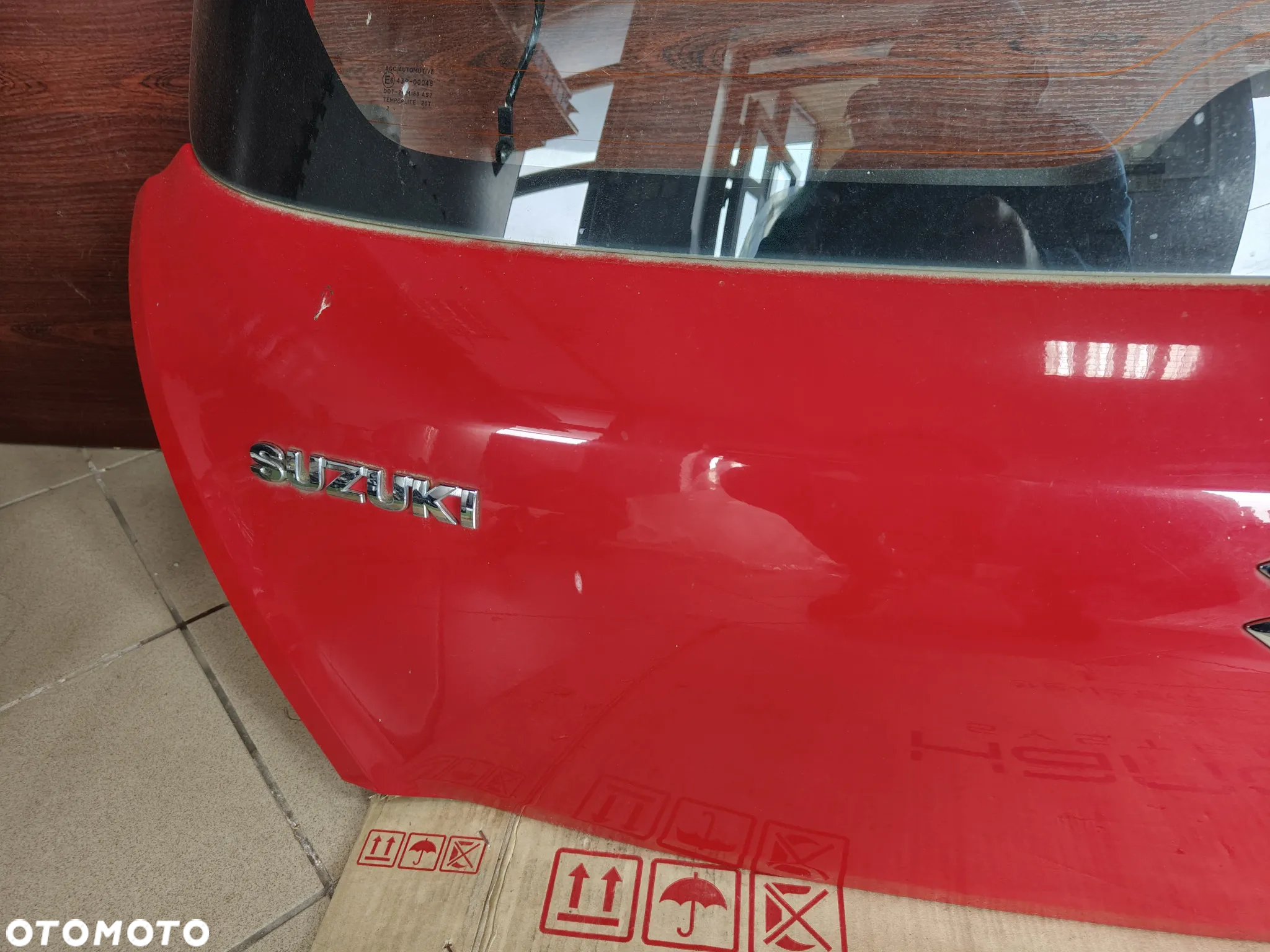 Suzuki Swift 2010-2017 ZCF klapa kompletna - 2