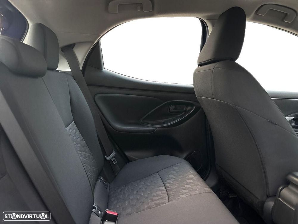 Toyota Yaris 1.5 HDF Comfort Plus - 4