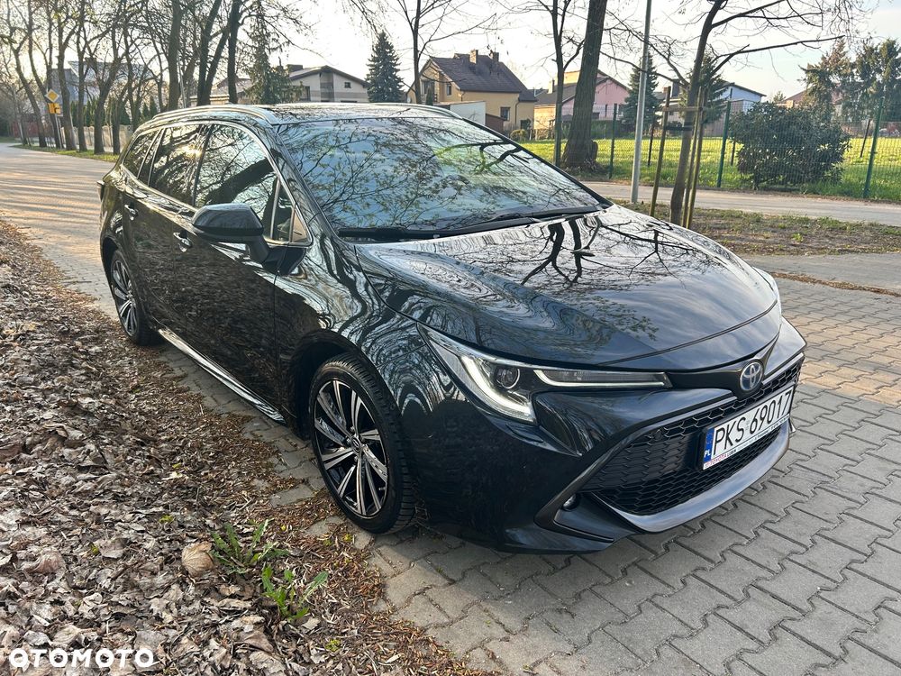 Toyota Corolla 1.8 Hybrid Comfort - 29