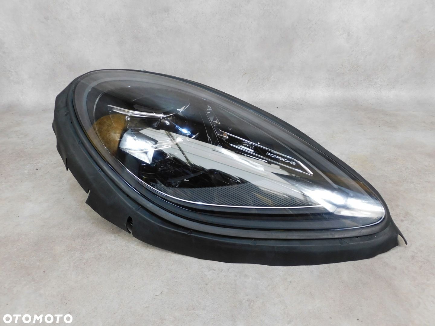 PORSCHE MACAN LAMPA PRZEDNIA PRAWA 95B941016T PDLS ECE EUROPA - 1