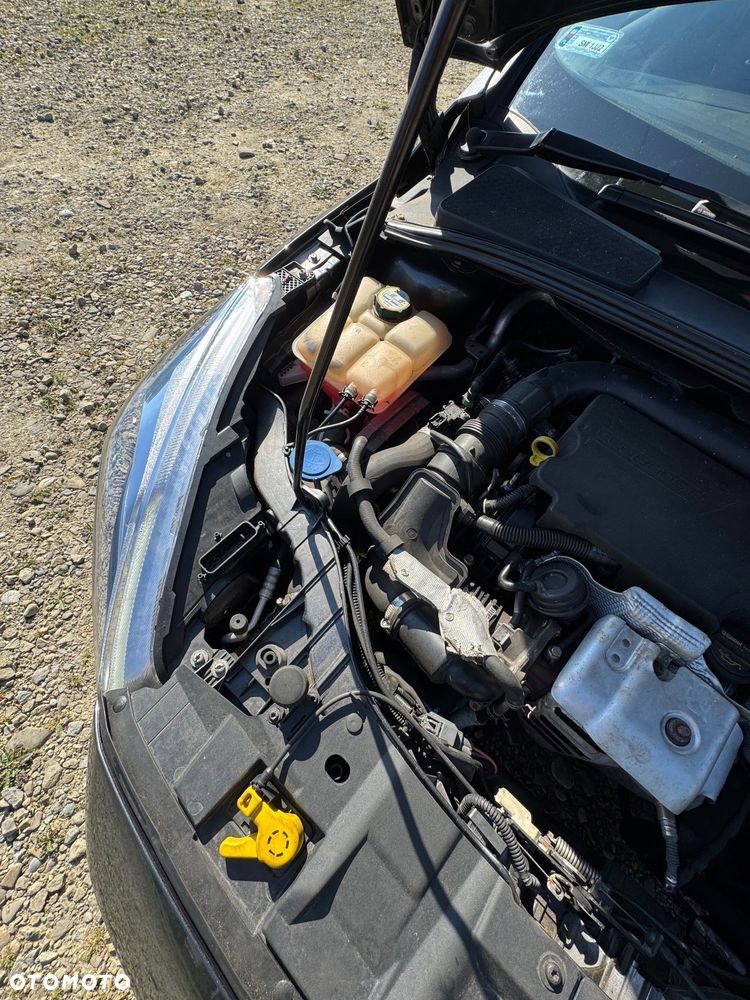 Ford Focus 1.0 EcoBoost 99g Gold X (Trend) - 22