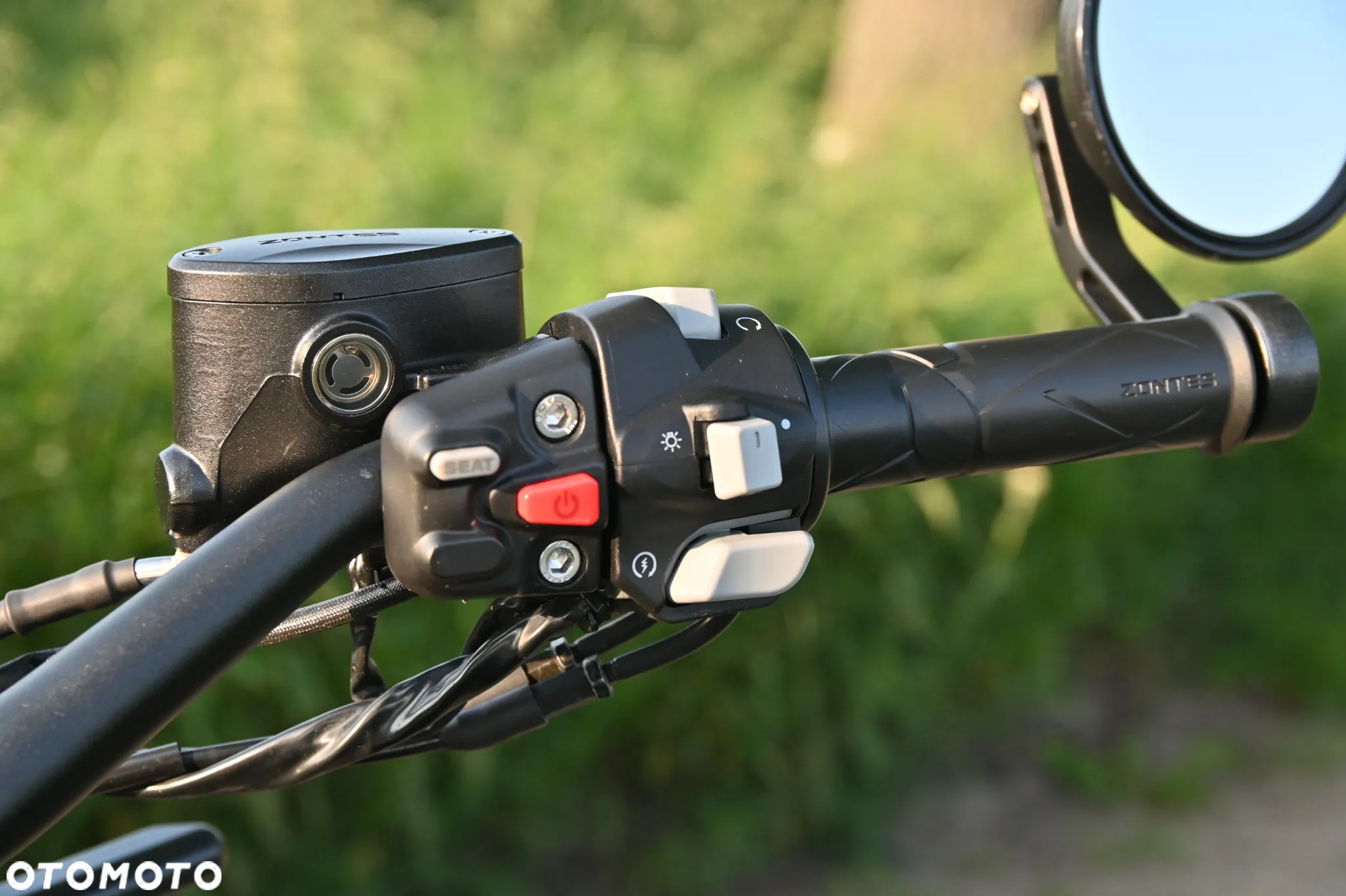 Zontes 125C - 9