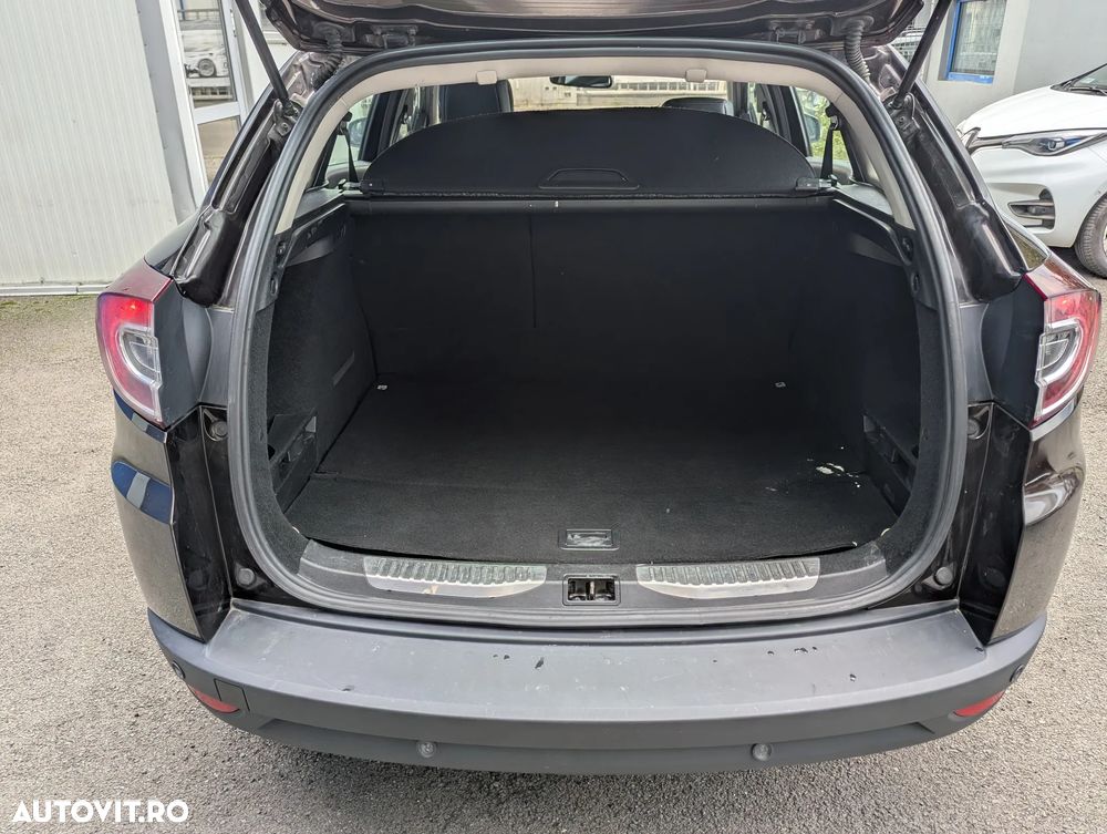 Renault Megane 1.5 dCi Expression - 13