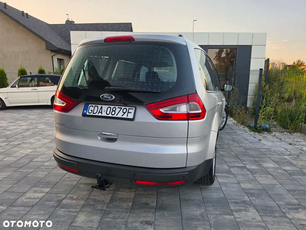 Ford Galaxy 2.0 Viva Titanium - 24