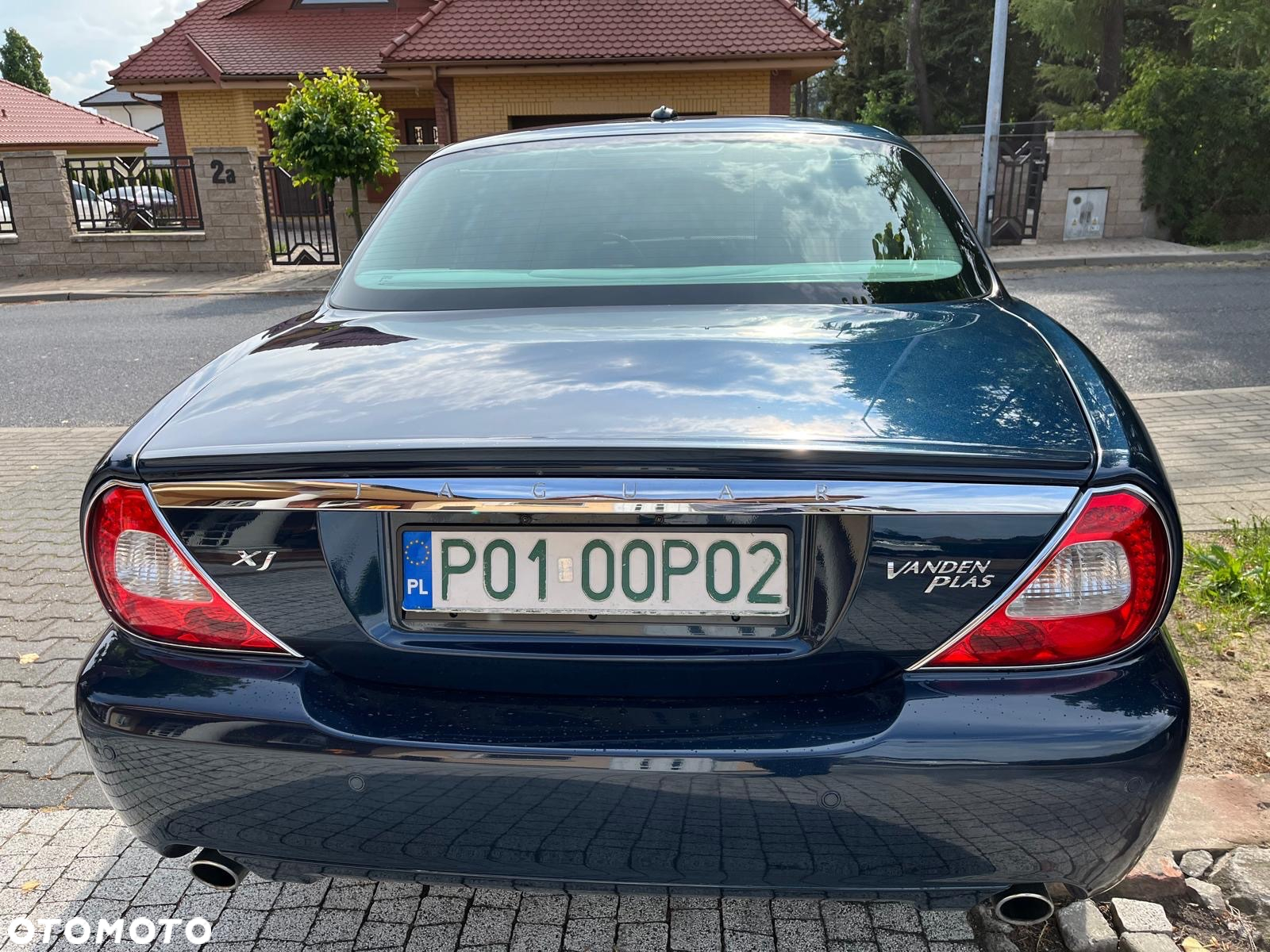 Jaguar XJ XJ8 4.2 LWB - 9