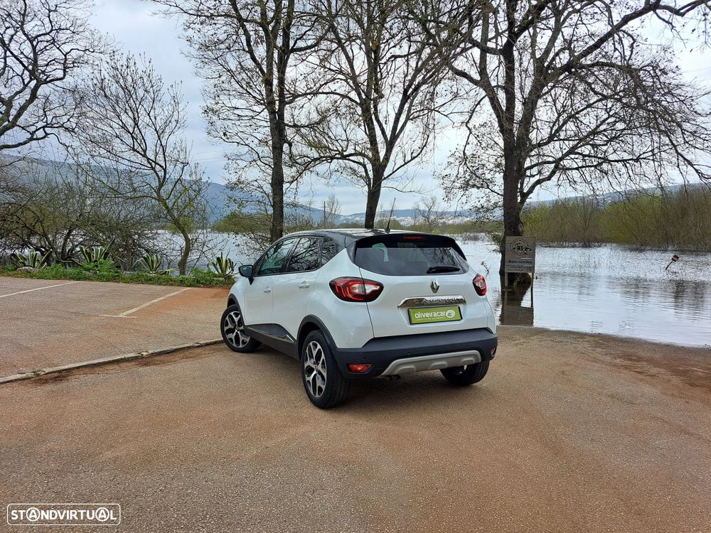 Renault Captur TCe 150 EDC GPF BOSE EDITION - 31