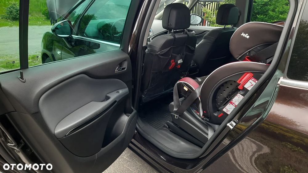 Opel Zafira - 14