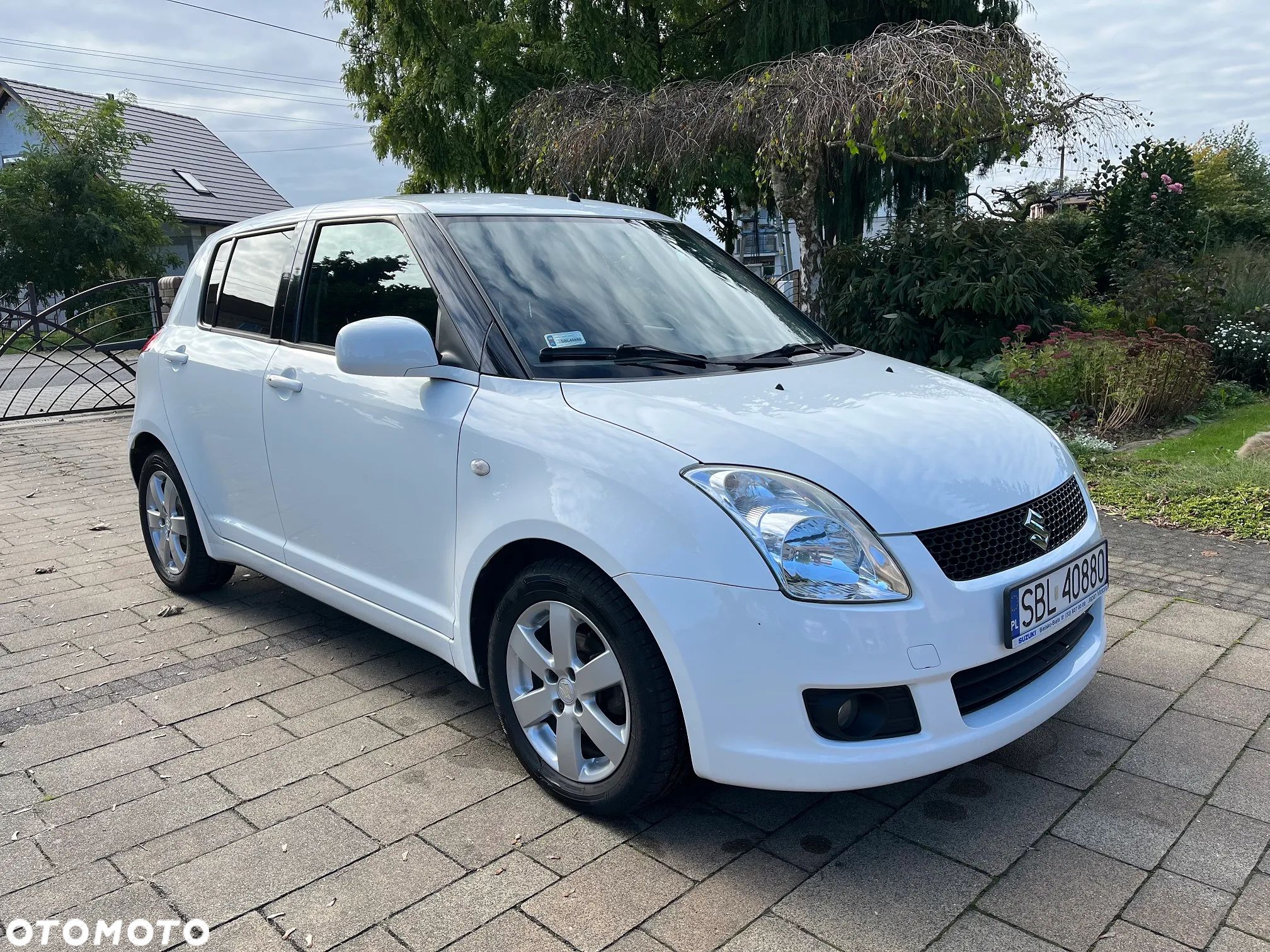 Suzuki Swift 1.3 GS / Premium - 1