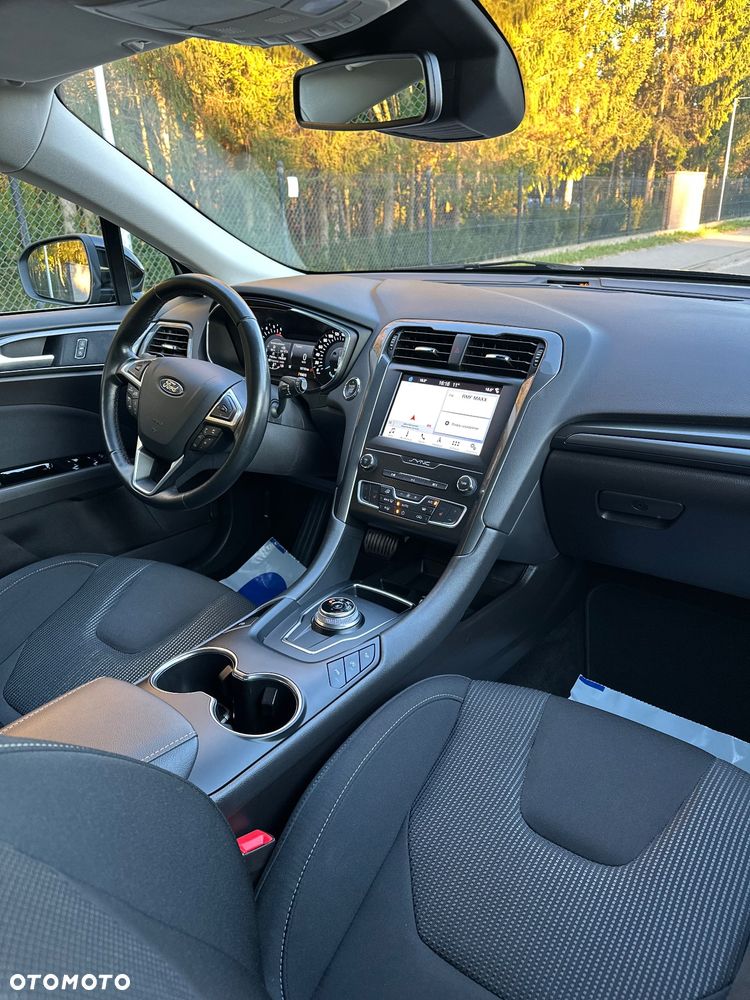 Ford Mondeo 2.0 EcoBlue Titanium - 19