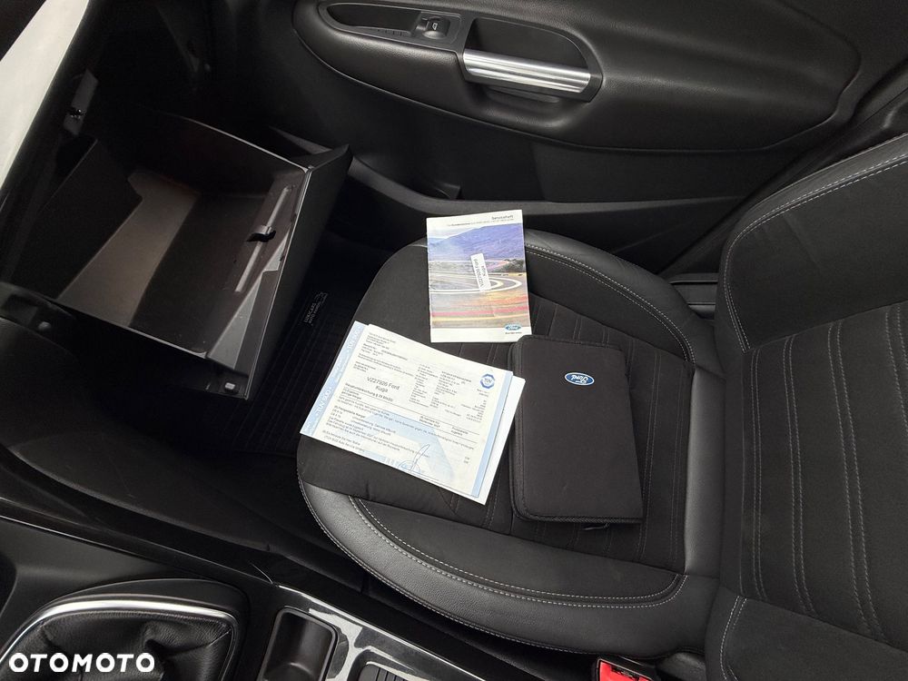 Ford Kuga 2.0 TDCi 4x4 ST-Line - 35