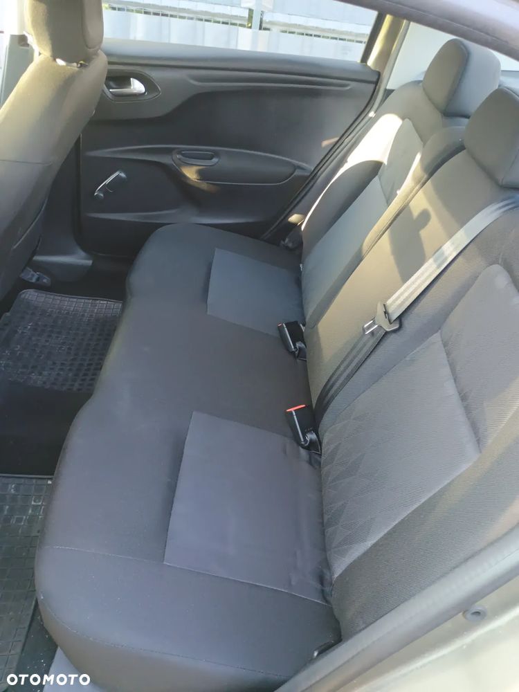 Citroën C-Elysée - 15