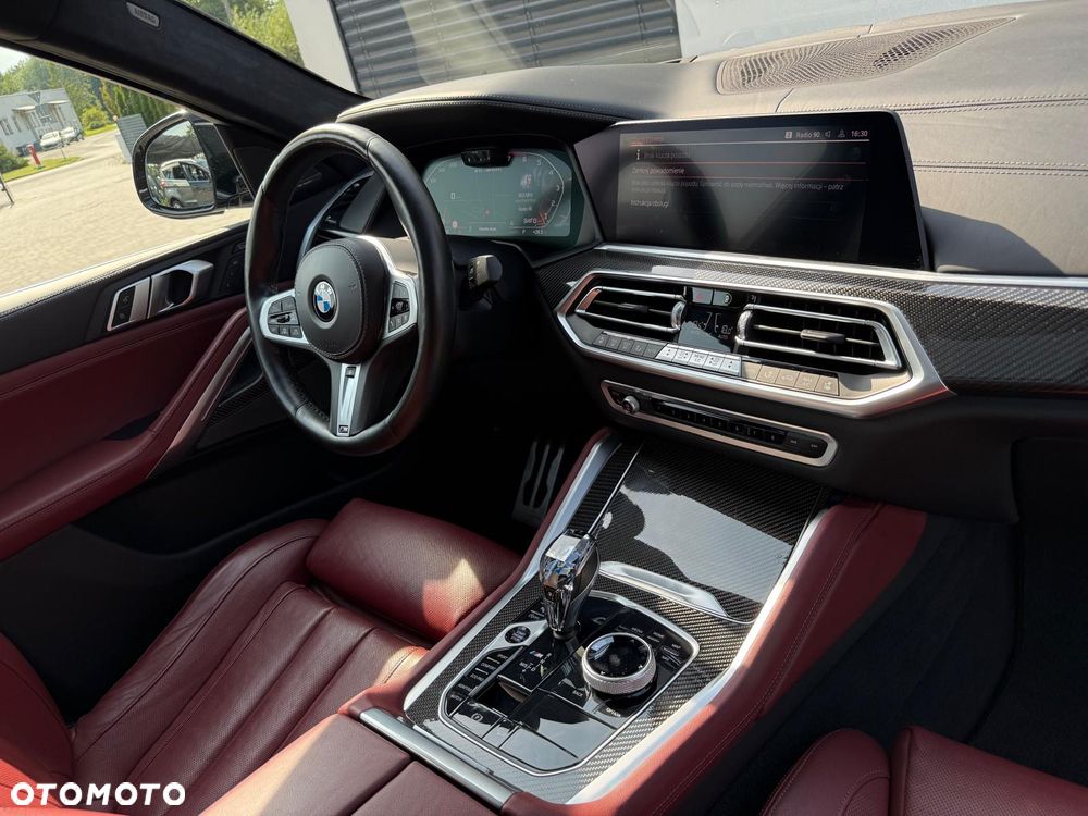 BMW X6M - 31