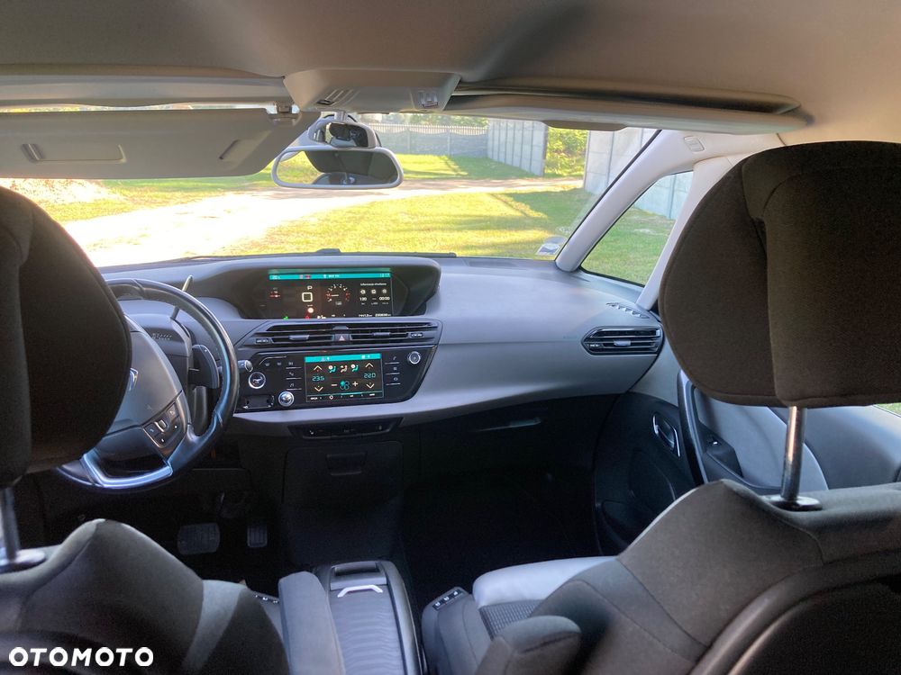 Citroën C4 Picasso - 12