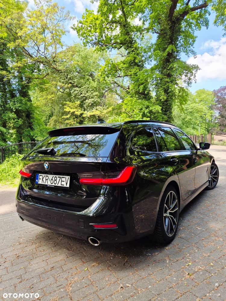BMW Seria 3 320d Sport Line Shadow sport - 4