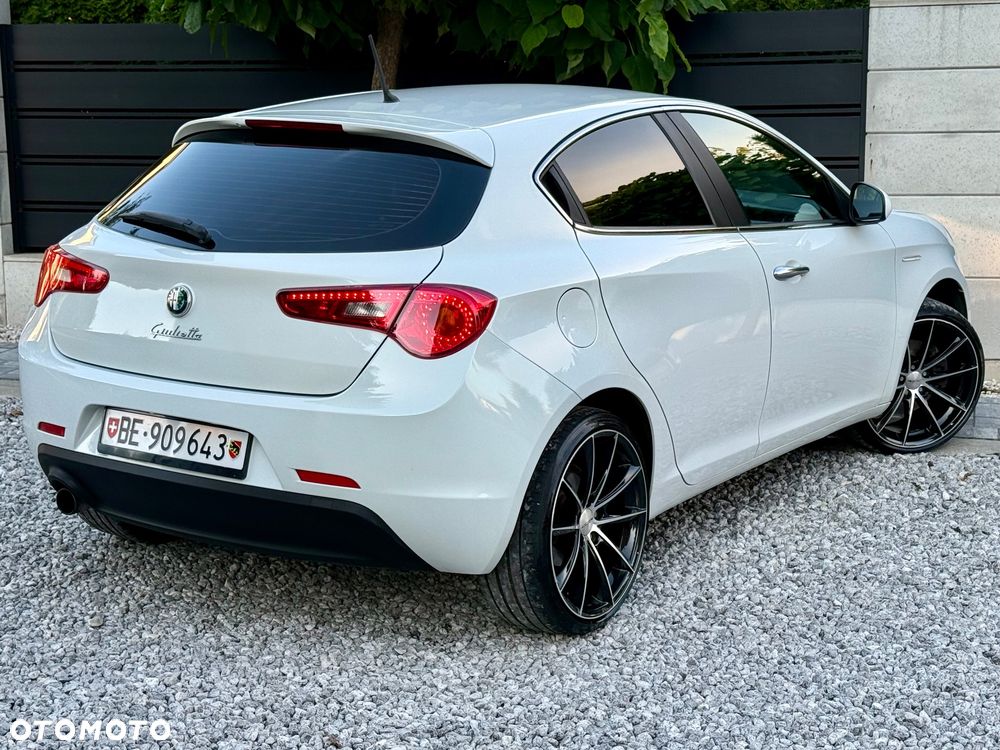 Alfa Romeo Giulietta 1.4 TB 16V Multiair Collezione - 13