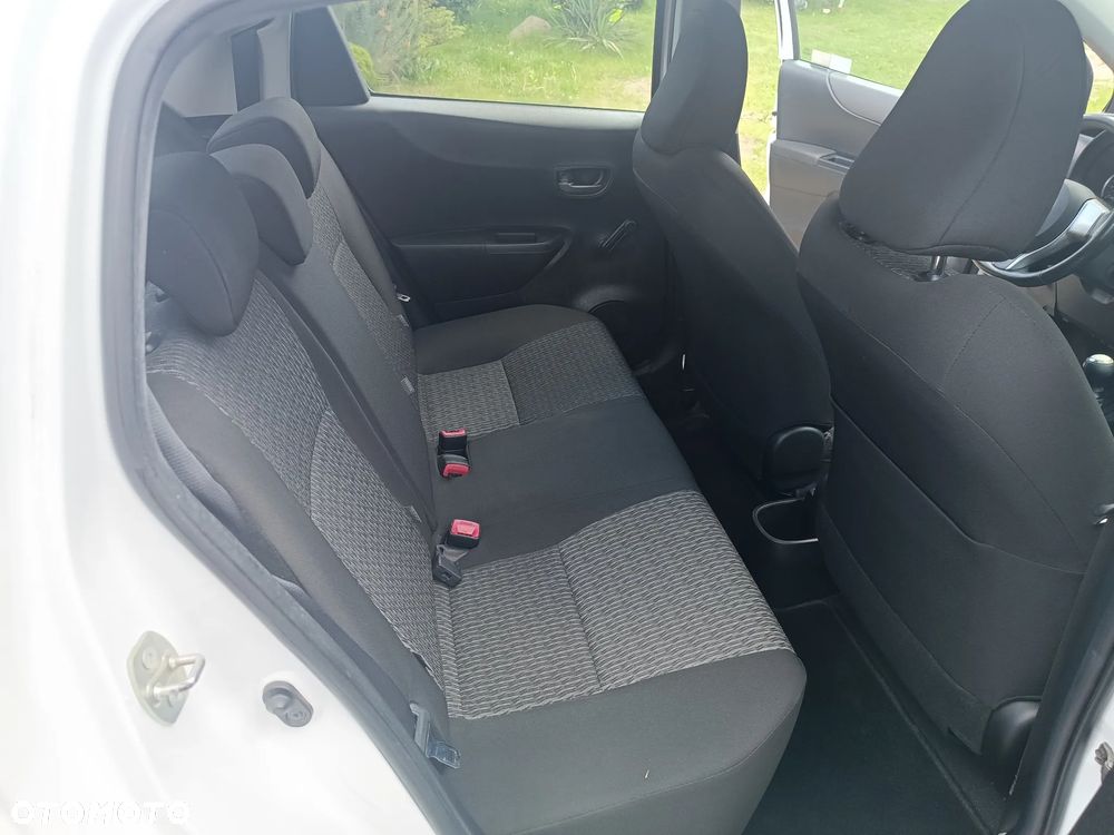 Toyota Yaris 1.0 Active - 21