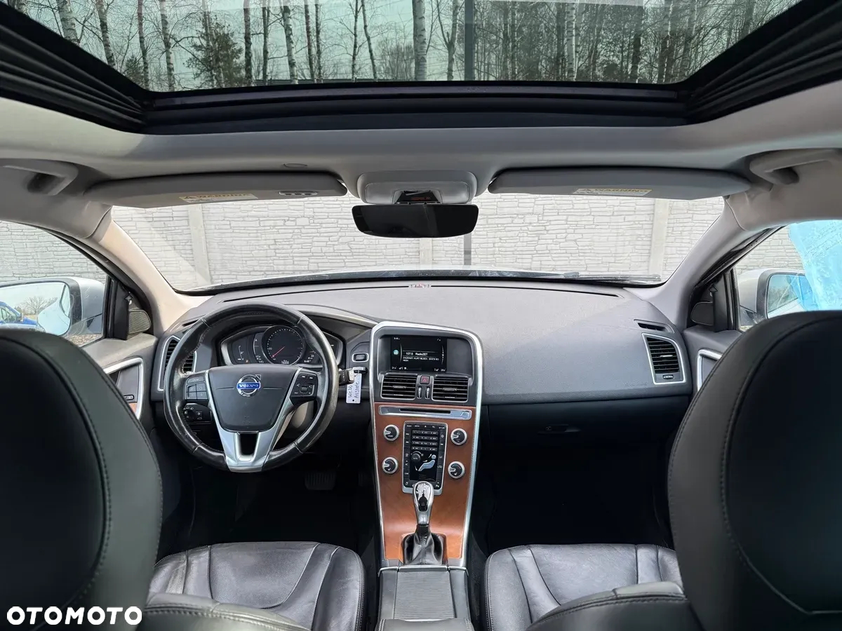 Volvo XC 60 T5 Drive-E Momentum - 19